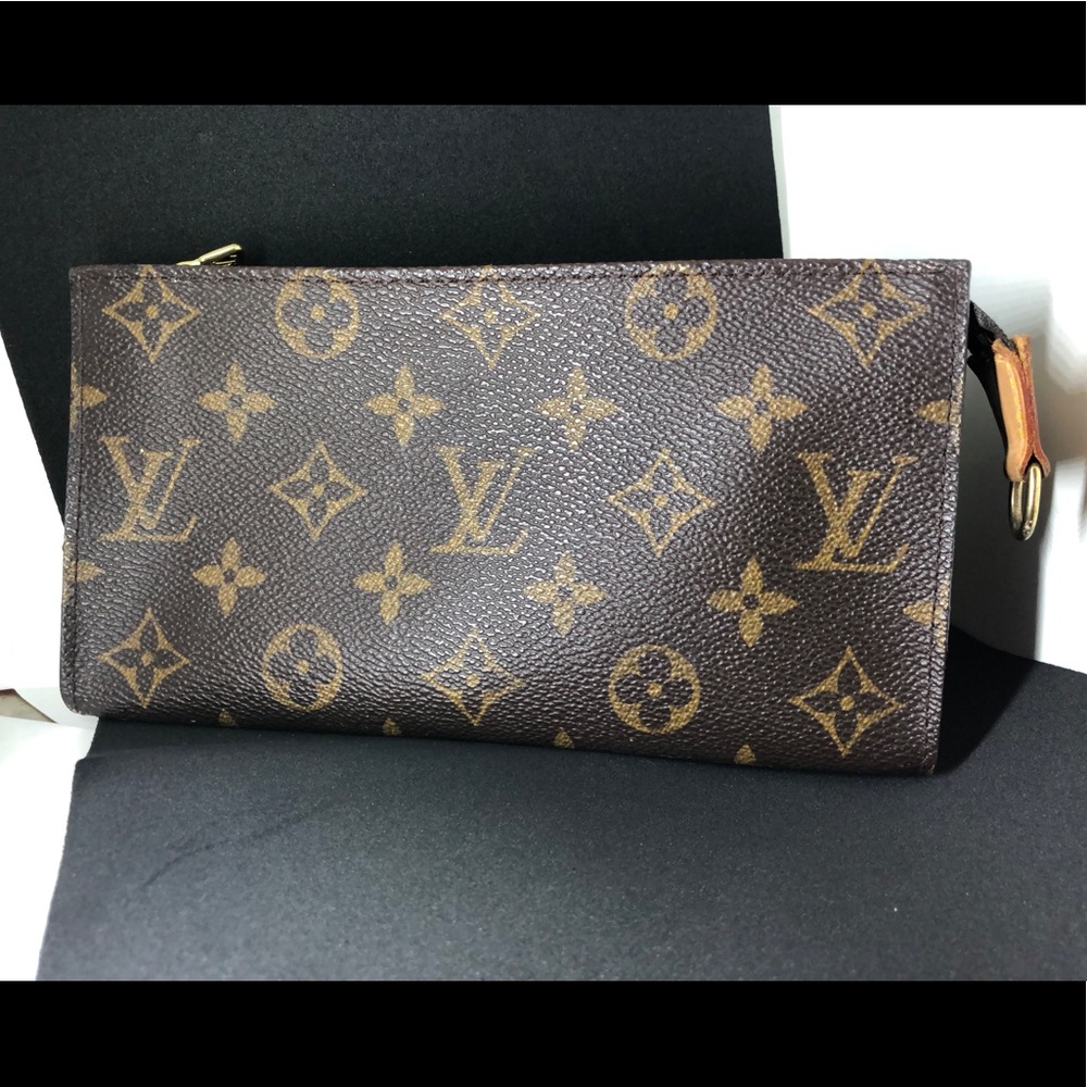 Louis Vuitton Small Zipper Pouch